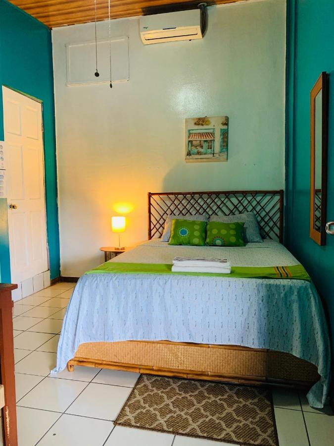 Cabinas Sunset Jaco Luaran gambar